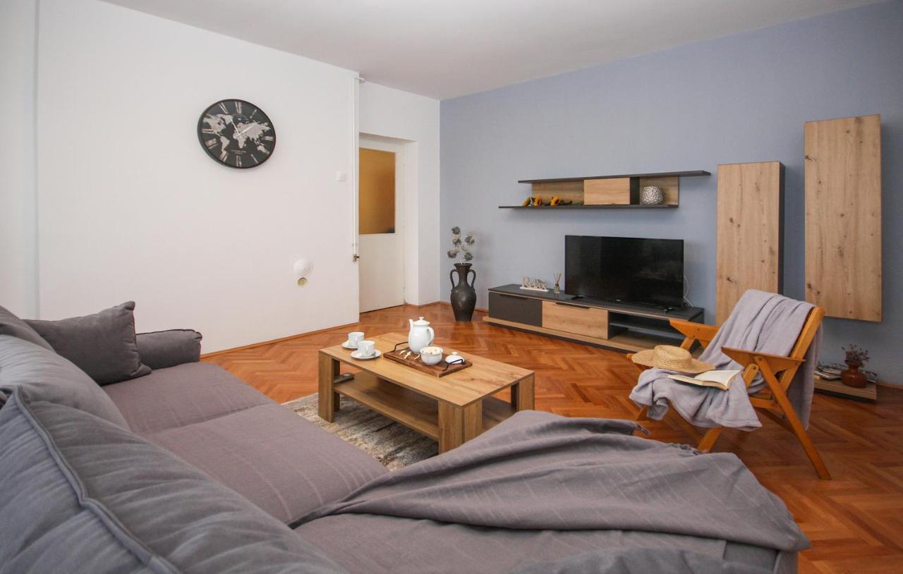 Apartman Nonno Pula Bagian luar foto