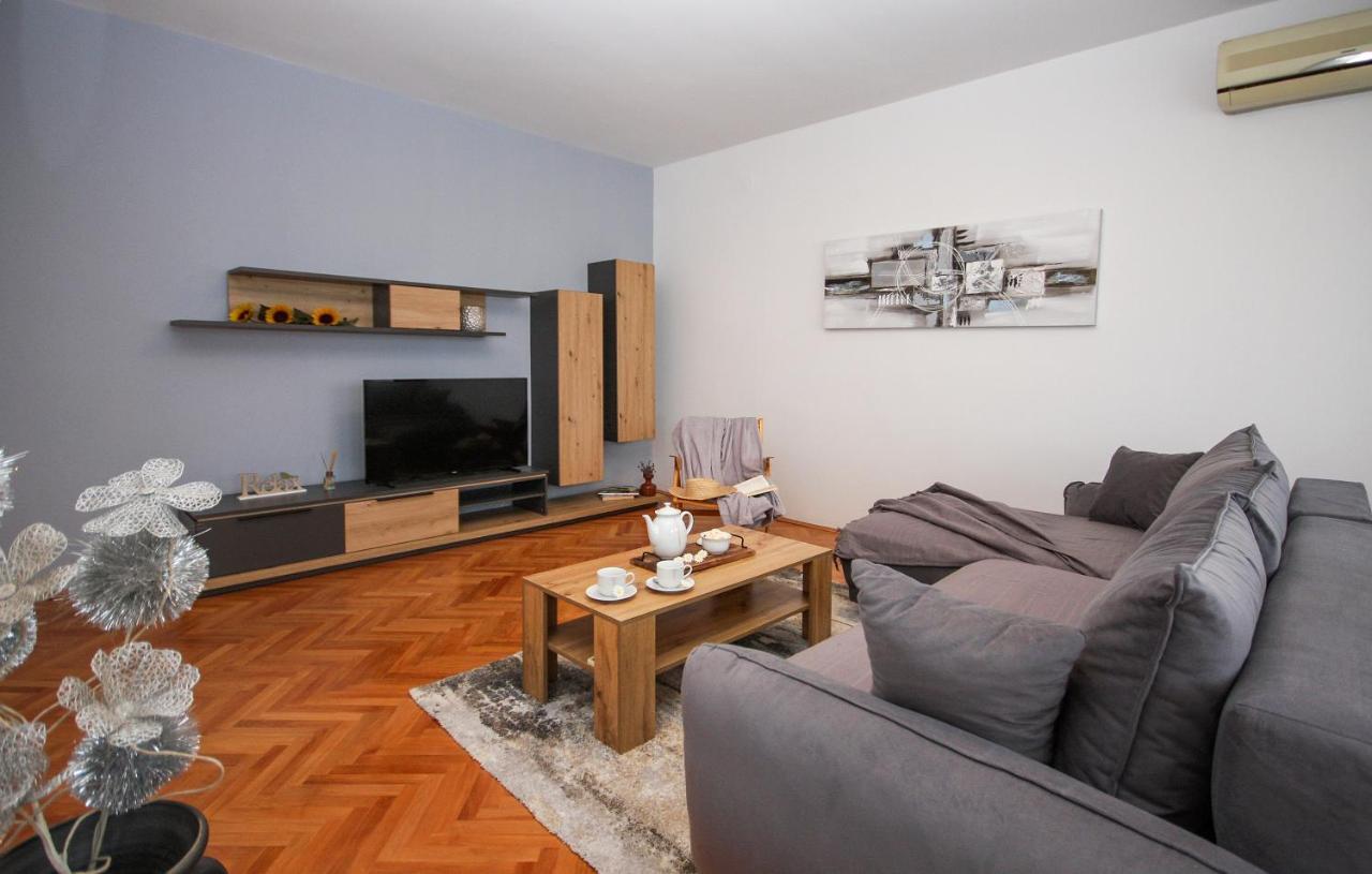 Apartman Nonno Pula Bagian luar foto